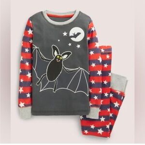 Mini Boden Grey Red Bat Glow In The Dark Halloween Pajamas Size 6Y